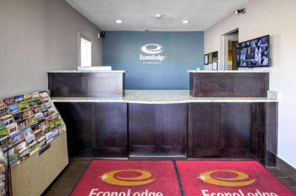 Econo Lodge Airport Норфолк Экстерьер фото