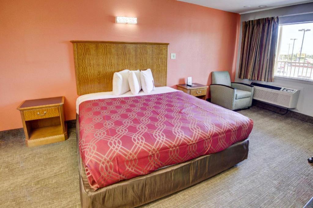 Econo Lodge Airport Норфолк Экстерьер фото