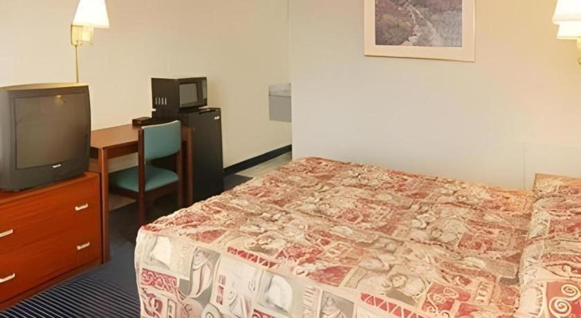 Econo Lodge Airport Норфолк Экстерьер фото